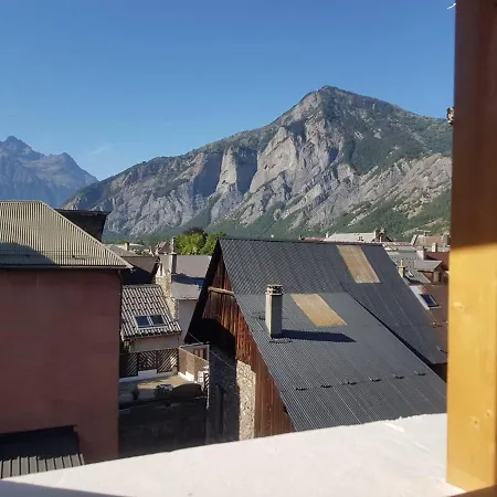 Appartement Maison Dauphine *